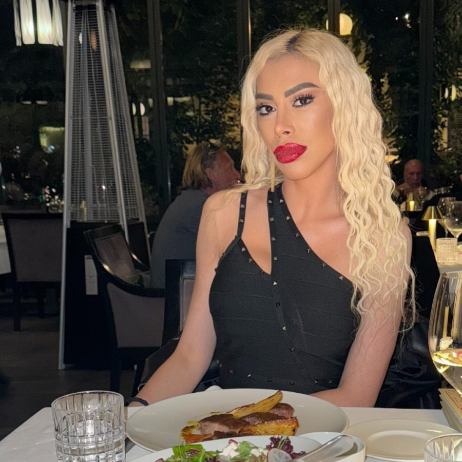 Mimi Oro završila ni manje ni više, nego na gradilištu: "Kopam, zalivam i gradim!"