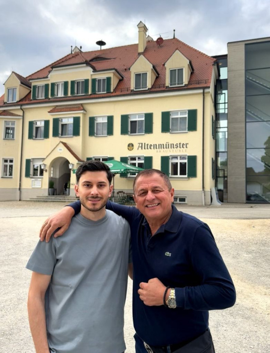 Sin Radeta Lackovića se godinama krio iza nadimka: Nisam hteo da me povezuju s ocem!