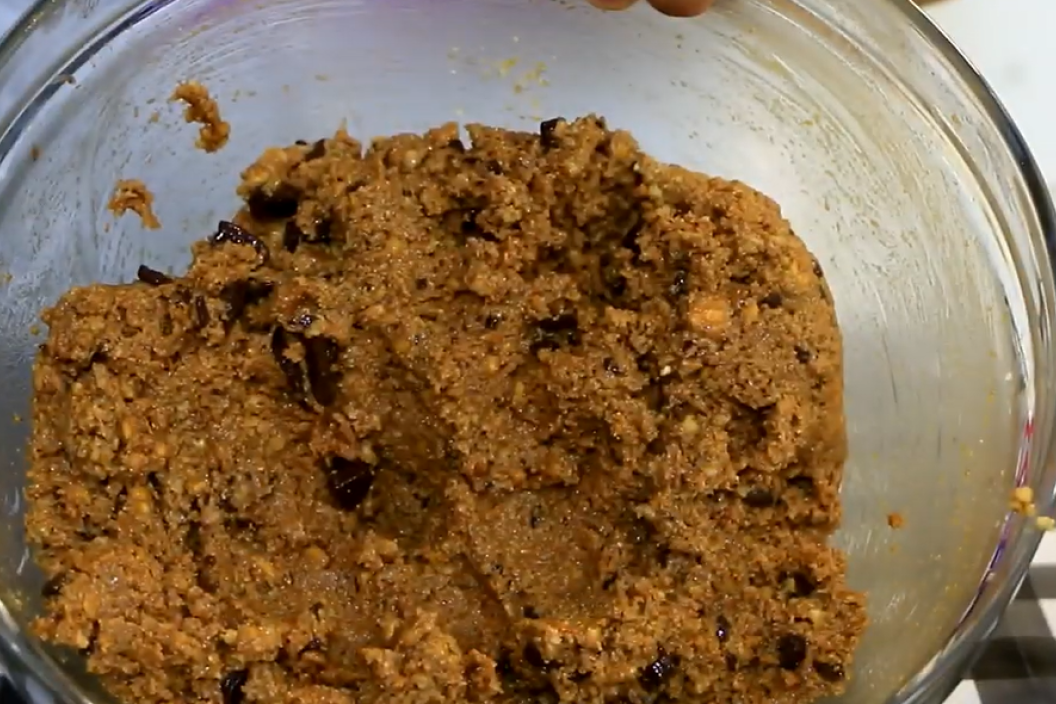 Recept dana: Rolat sa malinama i kokosom, ne peče se, a sladokusci će biti oduševljeni