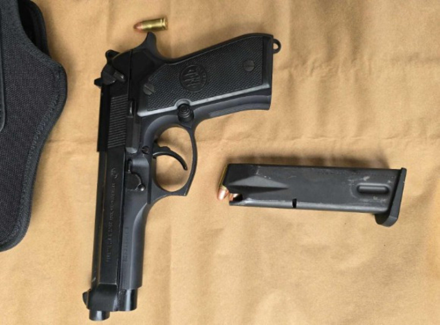 Ozloglašeni saradnik Kavčana "pao" u Budvi! Naoružan do zuba sedeo u kafiću (FOTO)