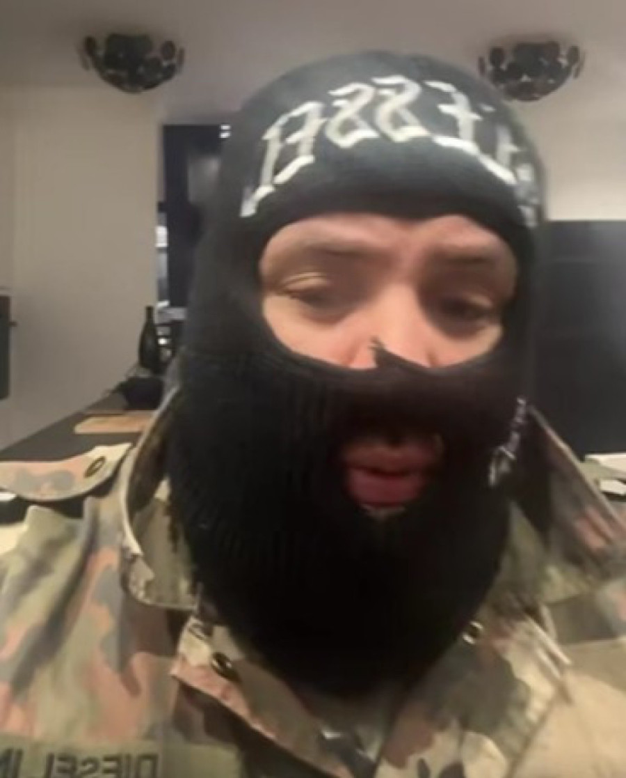 "Nisam naoružan, ni drogiran" Filip Car sa fantomkom na glavi nakon Aleksandrinih optužbi