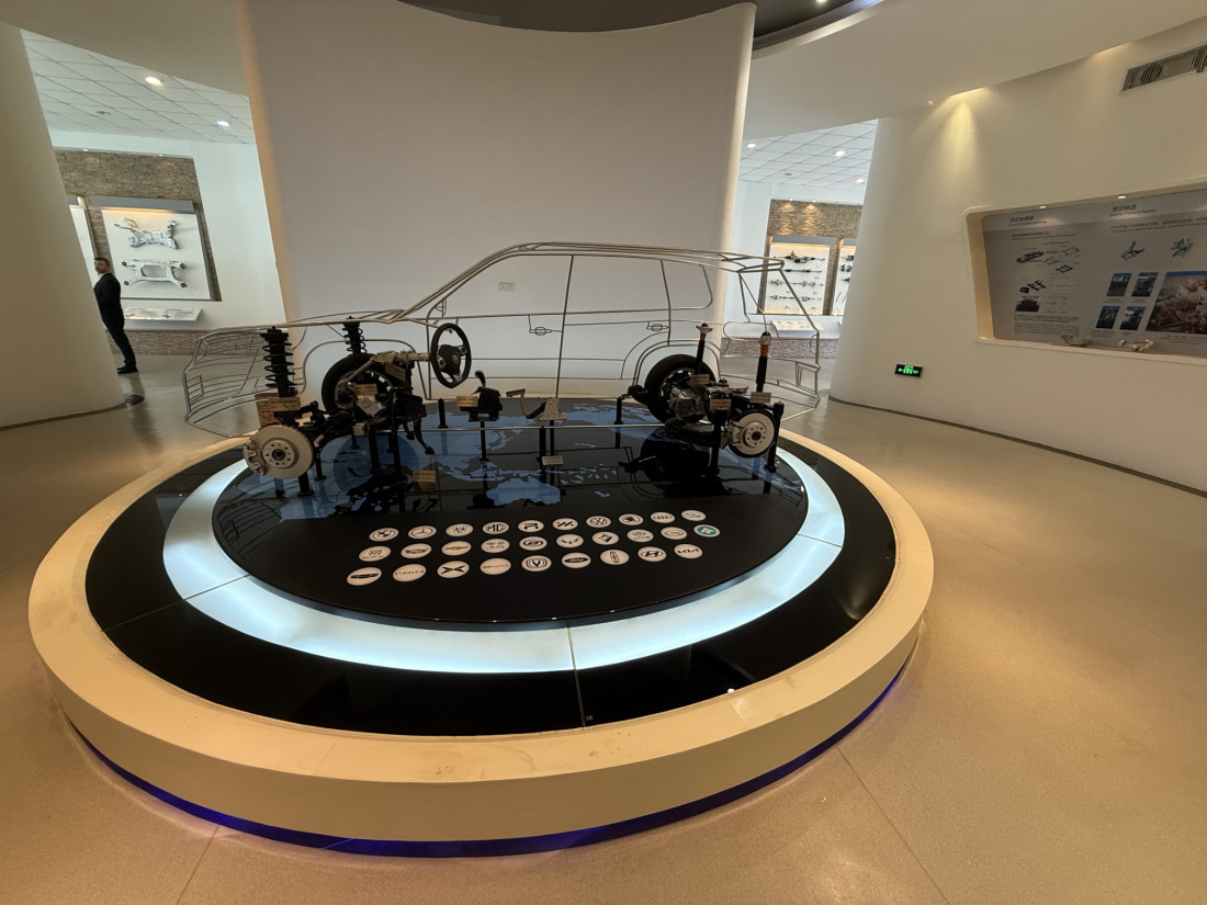 Velika investicija na pomolu: Mićin iz Šangaja najavio dolazak SHAC fabrike u Novi Sad (FOTO)