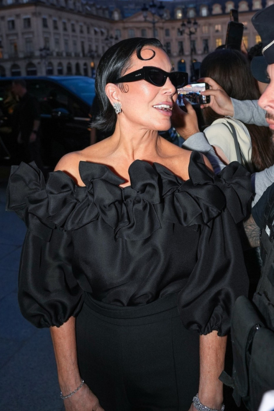 Šokantna transformacija Kris Džener postala viralna: Zna se ko je hirurg, ali i šta je sve radila da na pragu 70. izgleda kao ćerke (FOTO)