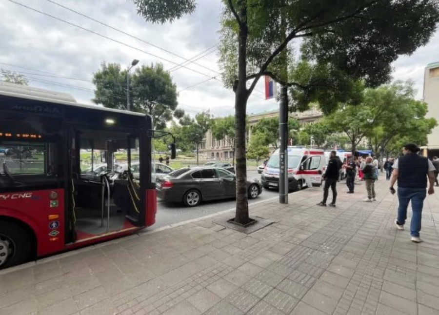Težak udes u centru Beograda, među povređenima deca!