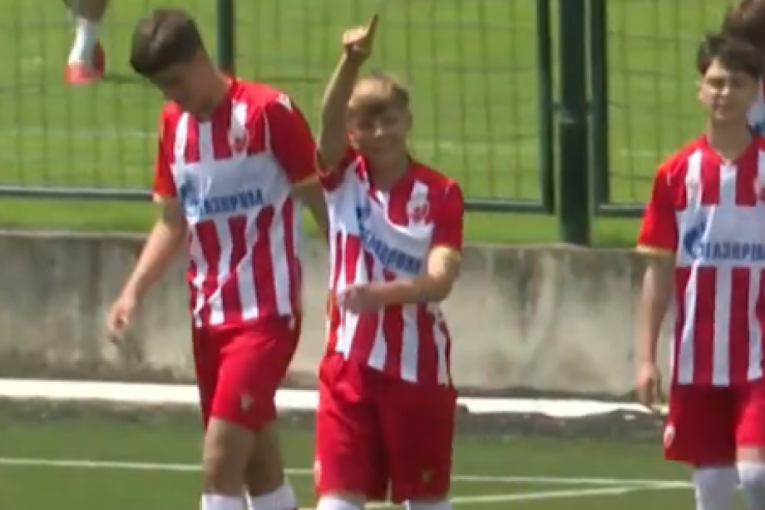 Zvezdini klinci ubedljivi u "večitom derbiju": Partizan u svom "Zemunelu" primio čak 4 gola (VIDEO)
