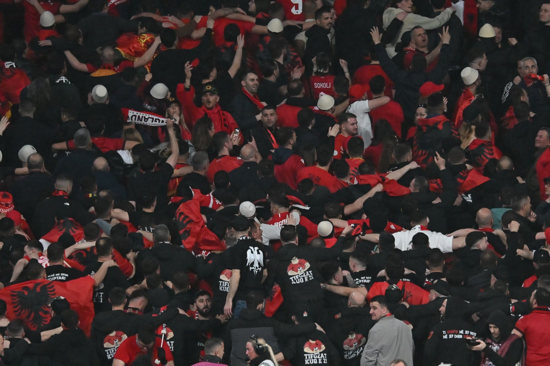 Mrze Srbiju više nego išta! Oglasila se zloglasna navijačka grupa sa šovinističkim stavovima