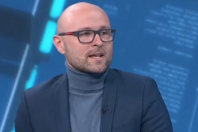 Profesor FPN: Vraćamo se na stanje pre blokada, vlast vraća kontrolu!