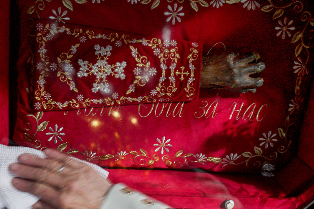 Ovo će biti trasa Spasovdanske litije kroz Beograd: Vozači, obratite pažnju na ulice koje će biti zatvorene i gde nema parkiranja čitav dan