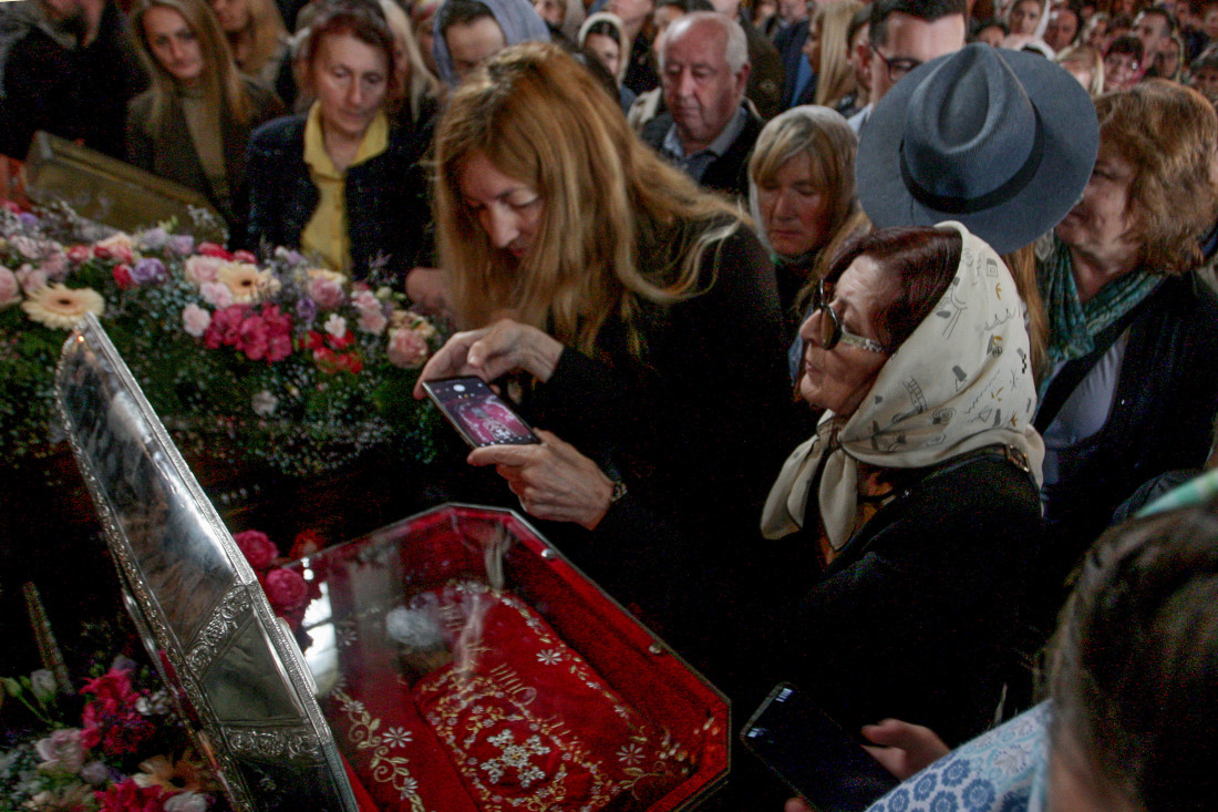 Ovo će biti trasa Spasovdanske litije kroz Beograd: Vozači, obratite pažnju na ulice koje će biti zatvorene i gde nema parkiranja čitav dan