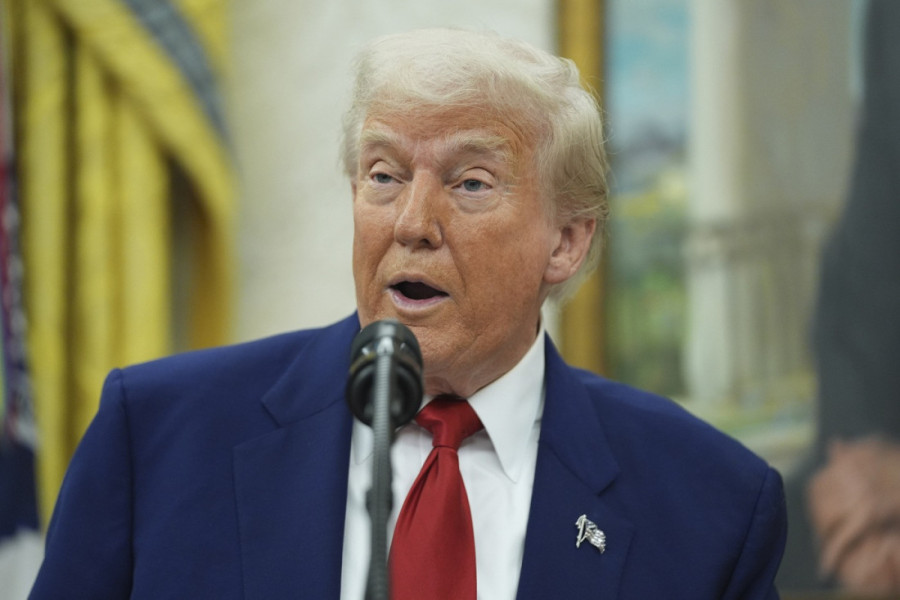 Tramp traži od Srbije i regiona da prime migrante iz SAD!