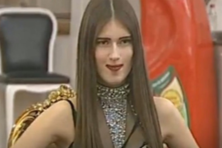 Otac i baka je se odrekli, a intimu papreno naplaćuje: Evo kako danas izgleda starleta Sandra Meduza!