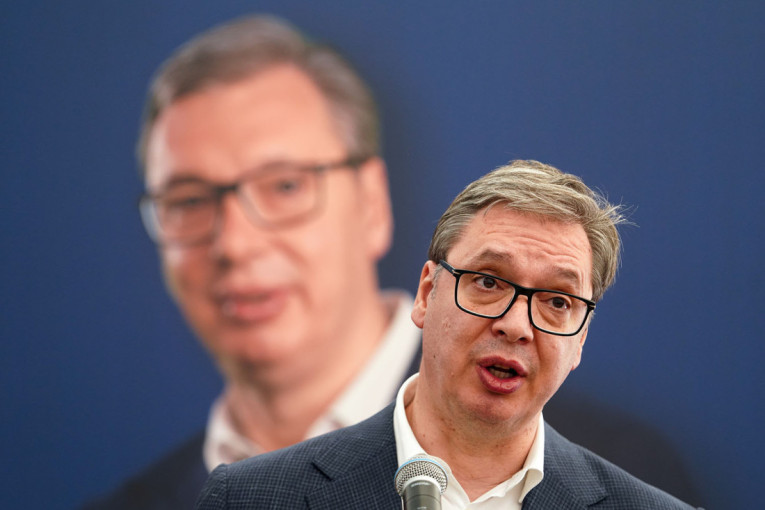 Vučić poslao jaku poruku naciji: Dolazi vreme za odgovornost, država će pružiti veću podršku privatnim fakultetima (VIDEO)
