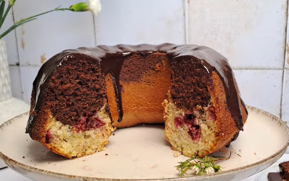 Recept dana: Čokoladni kuglof sa višnjama je pravi užitak za sladokusce, nestaje sa tanjira brže nego što ga ispečete