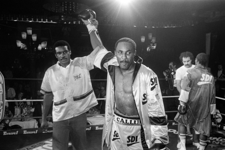 Tragični odlazak tihog velikana: Svet boksa zavijen u crno