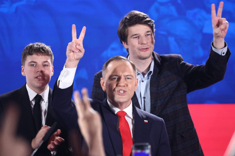 Opasan momak iz Gdanjska: Istoričar, huligan, predsednik – ko je Karol Navrocki?