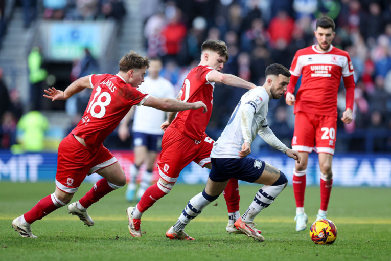Ovo se nikad nije dogodilo u Premijer ligi: Na pomolu istorijski transfer!