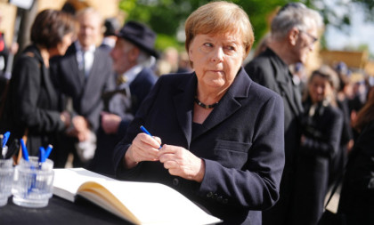 Portparol Angele Merkel reagovao na priče o njenom provratku na čelo Nemačke