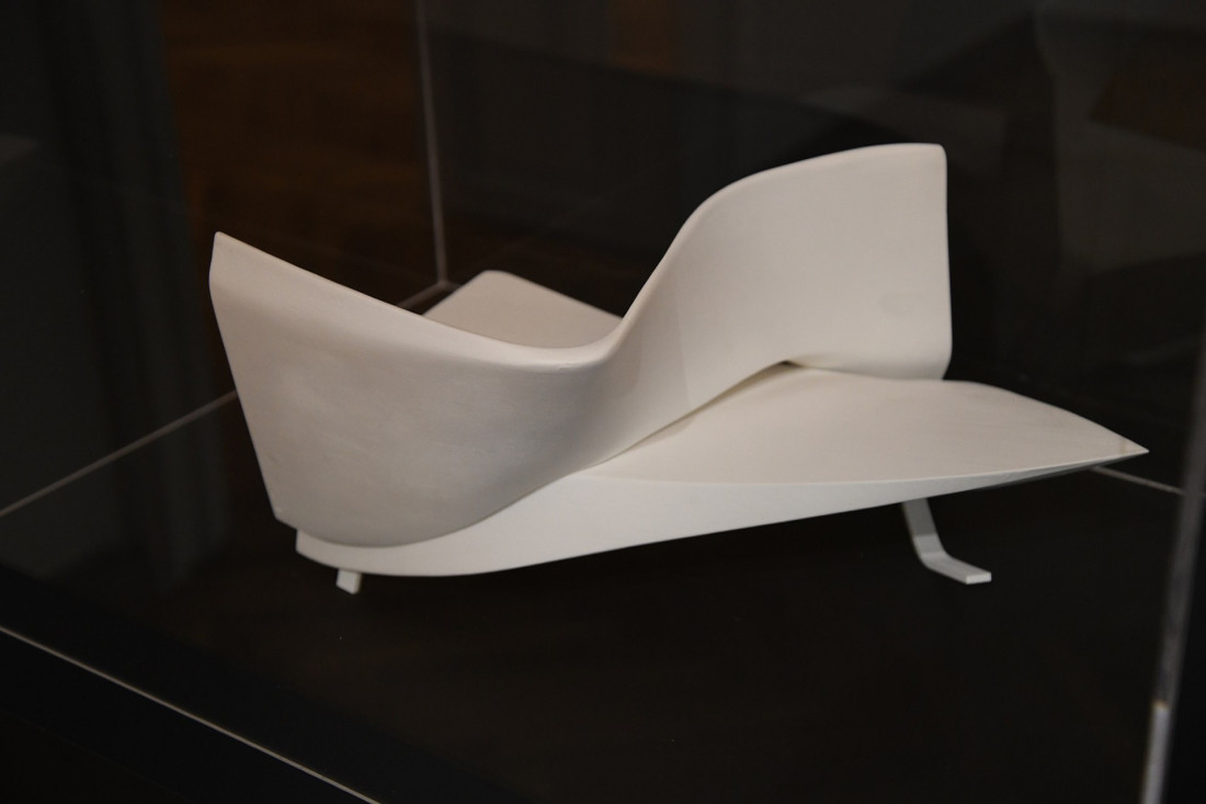 Izložba „S one strane ogledala” francuske arhitektkinje Odil Dek u Galeriji DOTS: Od crteža do instalacija (FOTO)