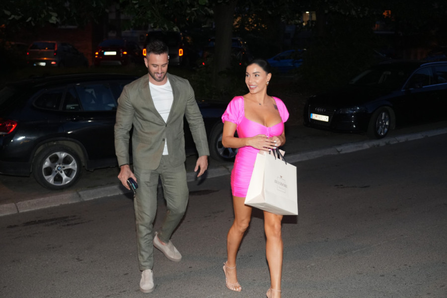 Mia Borisavljević ne želi da vadi silikone: Stavila sam ih pre 20 godina, nisu mrdnule od tada!