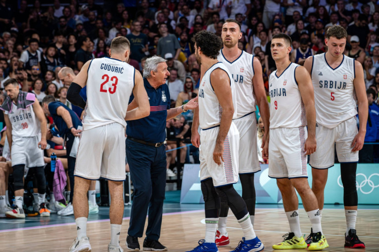 Ognjena ukrala šou posle meča Srbije i Slovenije! Nije joj odoleo ni Luka Dončić! (VIDEO)