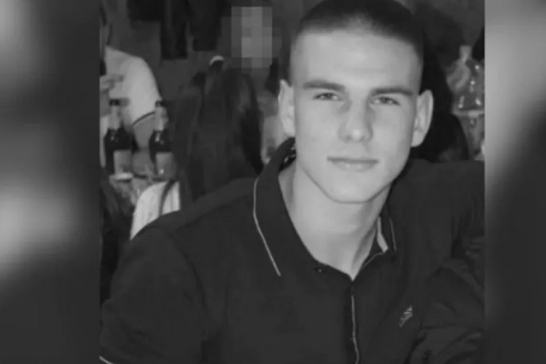 Ovo je Vukan (21) koji je poginuo u Aleksandrovu dok je vozio motor: Stradao kod pekare koju drži njegov otac