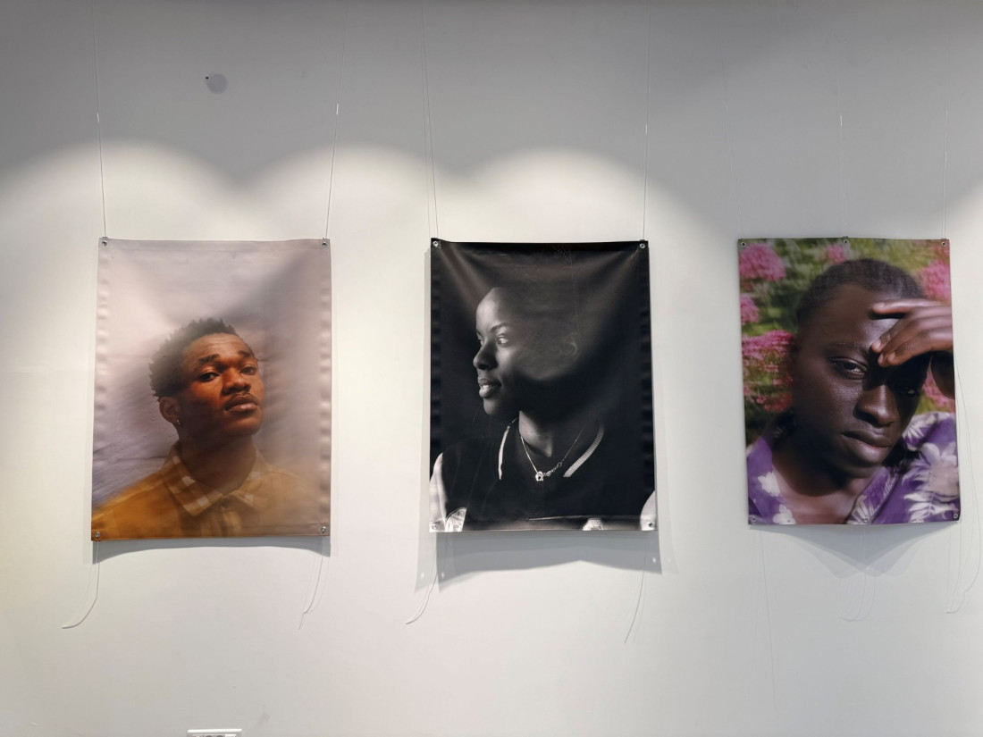 Lične priče migranata pretočene u umetnost: Kako izgleda biti mlad u savremenoj Francuskoj (FOTO)