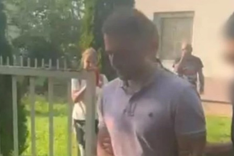 Ruka pravde stigla još jednog blokadera! Uhapšen foteljaš koji je orkestrirao napad na Miloša Pavlovića! (VIDEO)