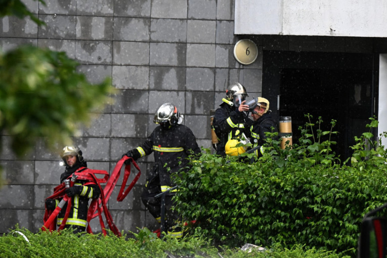 Strah od teroriste! Produžen pritvor pucaču ispred Skupštine