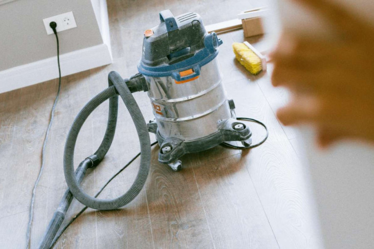 Zašto Skviki preporučuje dubinsko čišćenje kao deo sezonskog održavanja doma?