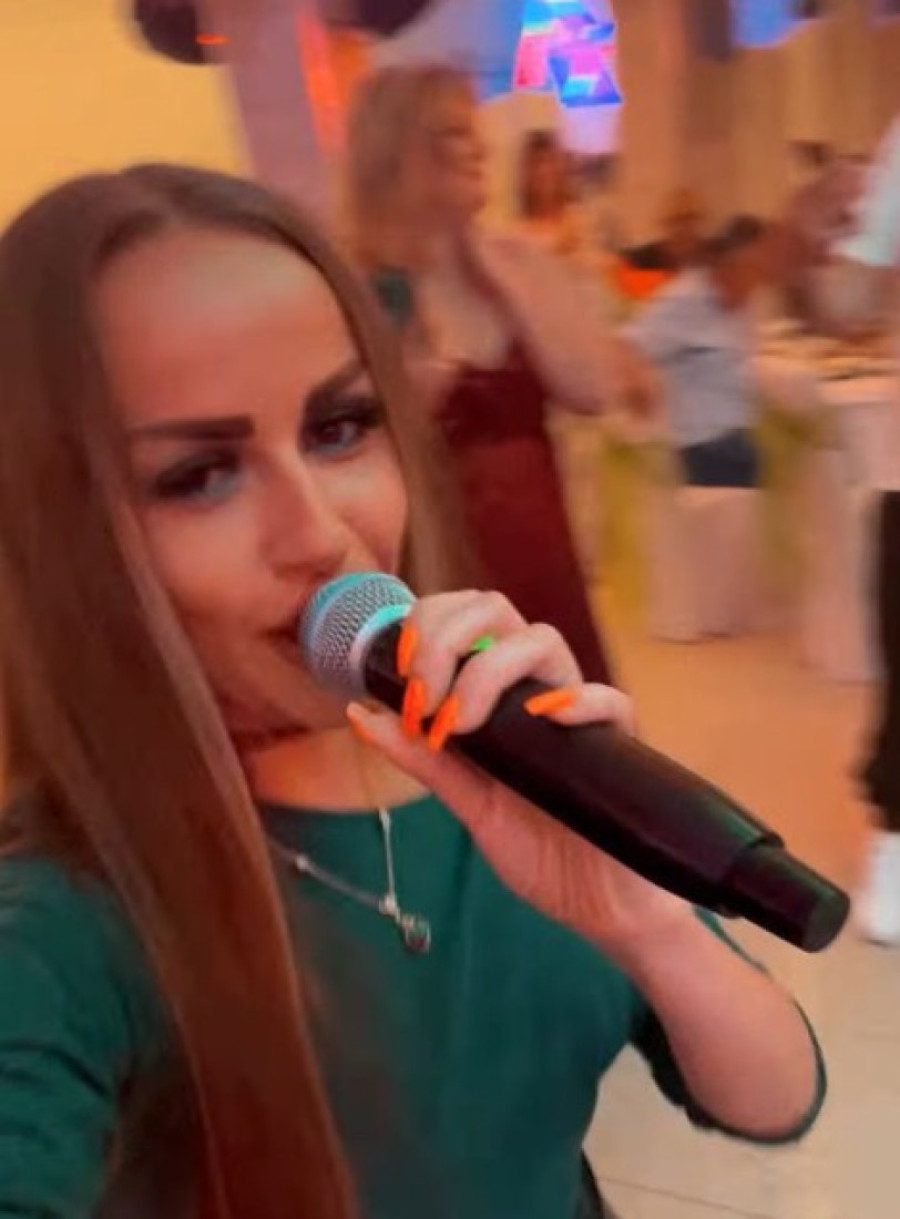 Afera Ace Lukasa i Atine Ferari: Isplivali intimni snimci, folker sve poriče