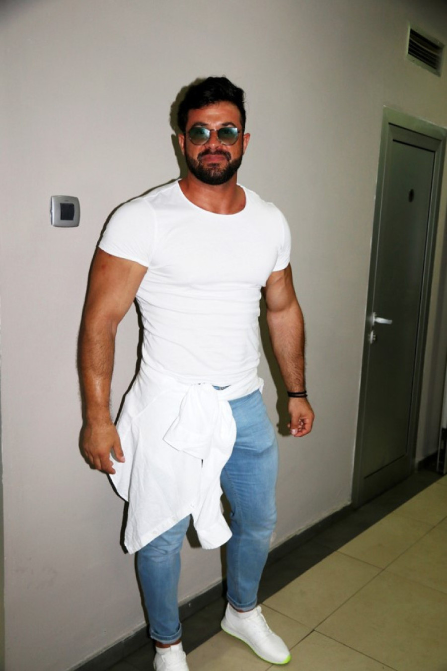 Bio je najzgodniji rijaliti učesnik, a onda zbog povrede ostao nepokretan! Danas ima 150 kilograma! (FOTO)