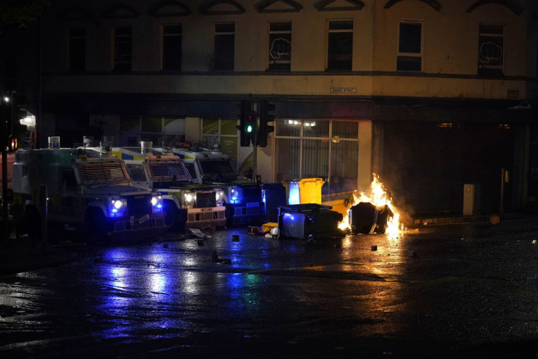 Evo ko stoji iz naloga koji širi laži i diže paniku među narodom (FOTO)