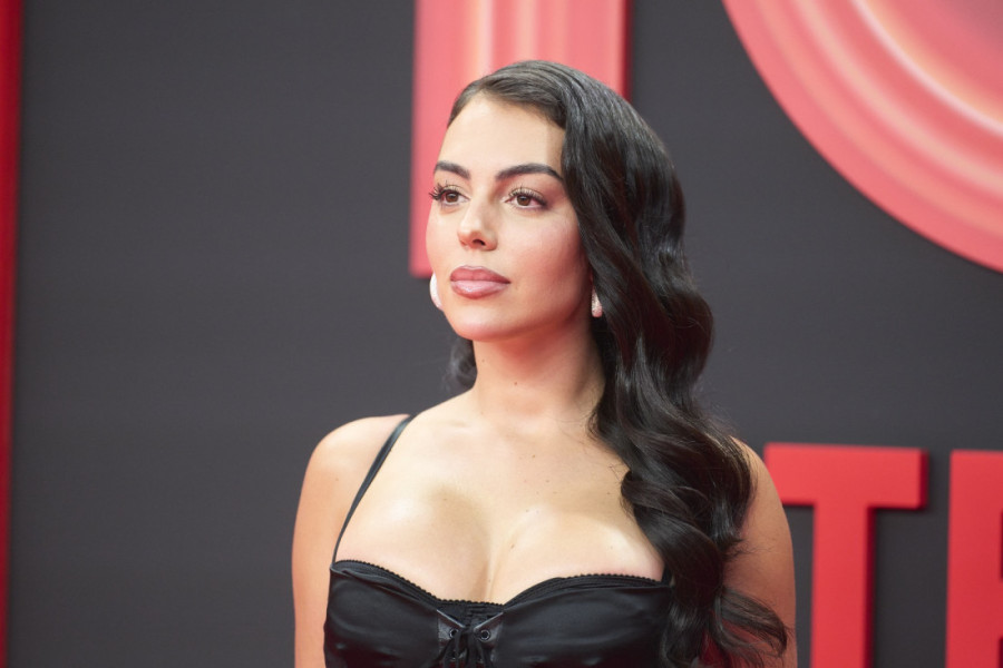 Fotografija vredna milione izazvala buru komentara: Georgina i Ronaldo šokirali sve!