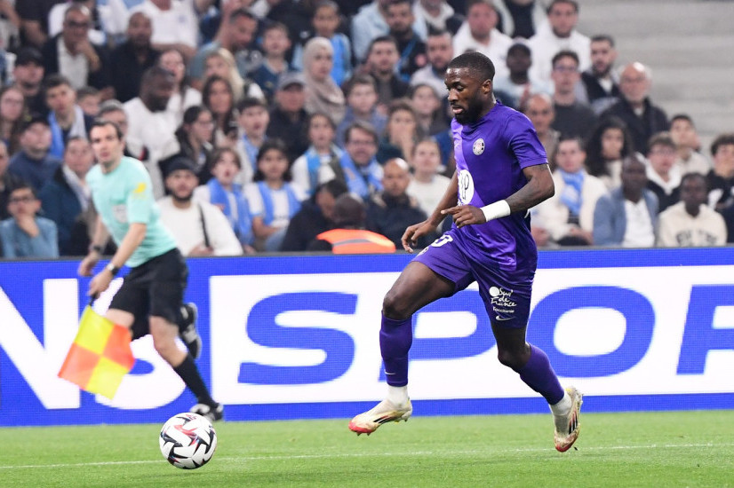 Zvezda lovi munju iz Gabona: Spremili 4 miliona za klub iz Francuske, igrač već pristao