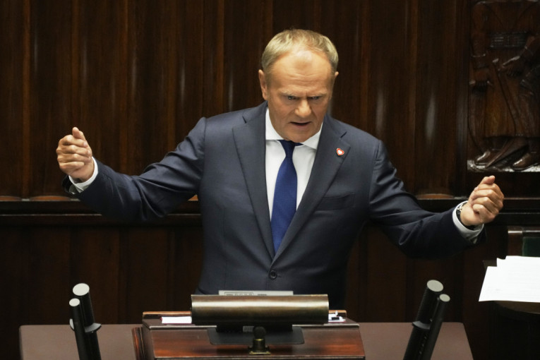 Tusk dobio poverenje, ali Poljaci gube strpljenje!