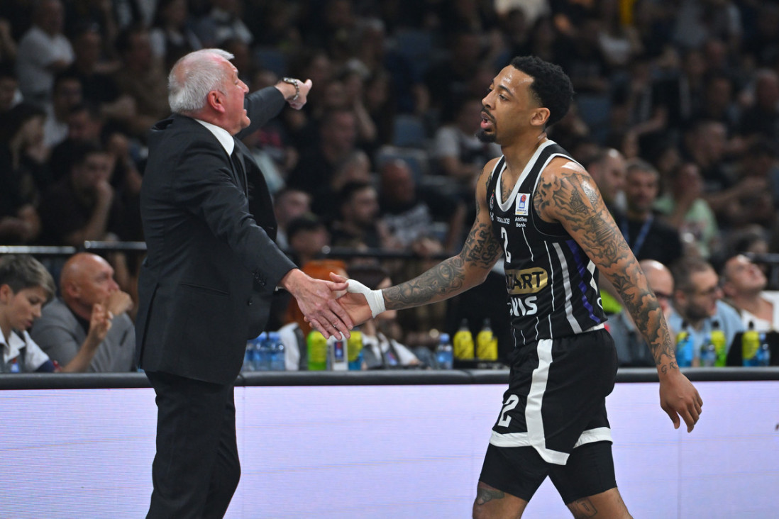 Zvezdi je udario najbolniji šamar u sezoni, pa joj odao priznanje! Džons progovorio o srpskom derbiju:  Ludo rivalstvo, najbolje na svetu!