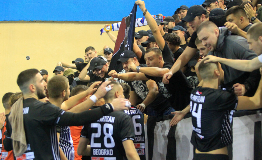 Partizan igra za TOP 16: Trener i ekipa imaju posebnu poruku za navijače