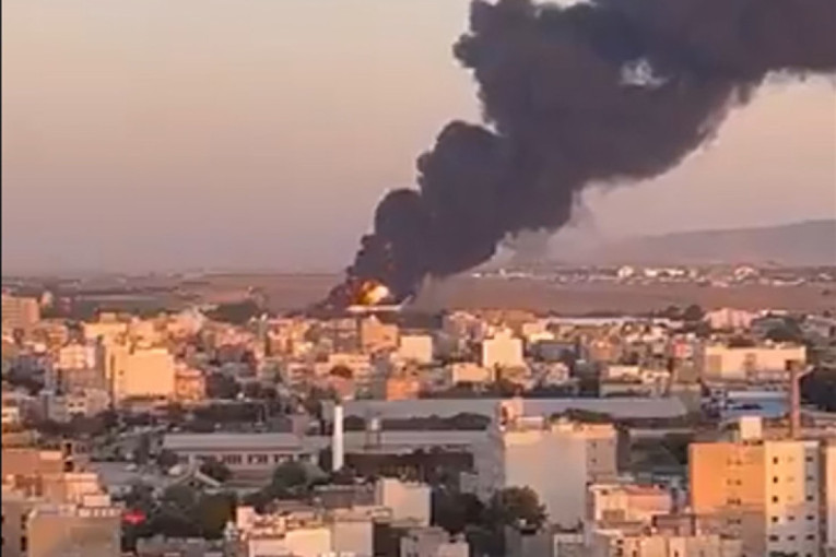 Bombe nad Abu Dabijem! Srbin iz Dubaija: Čuli smo jake detonacije!