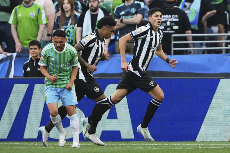 Botafogo preživeo juriš Sijetla: Brazilci pobedili Saunderse uz dosta sreće u finišu (VIDEO)