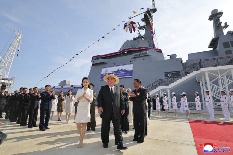 Šojgu hitno u Pjongjangu: Putin ga poslao sa posebnom porukom za Kima