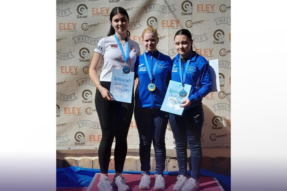 Dvostruko srebro za Lanu Džonić iz Inđije na Prvenstvu Vojvodine u streljaštvu