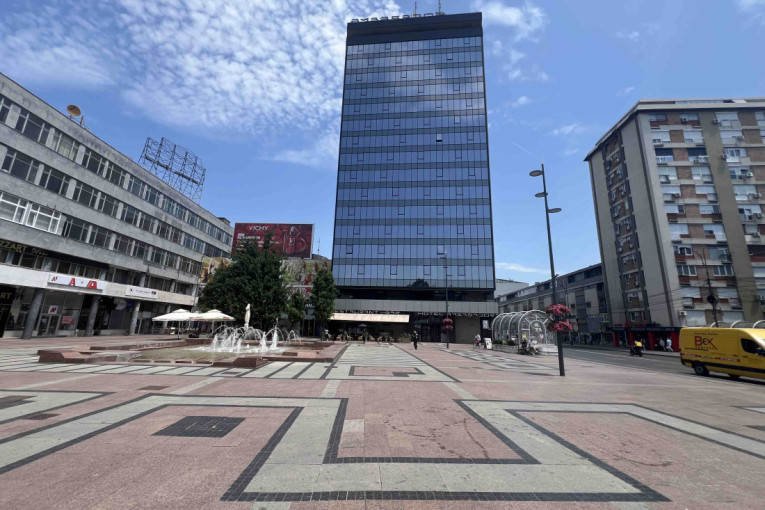 Danas je Kraljevdan: Grad na Ibru proslavio svoj dan, dodeljena priznanja istaknutim kolektivima i pojedinicima (FOTO)