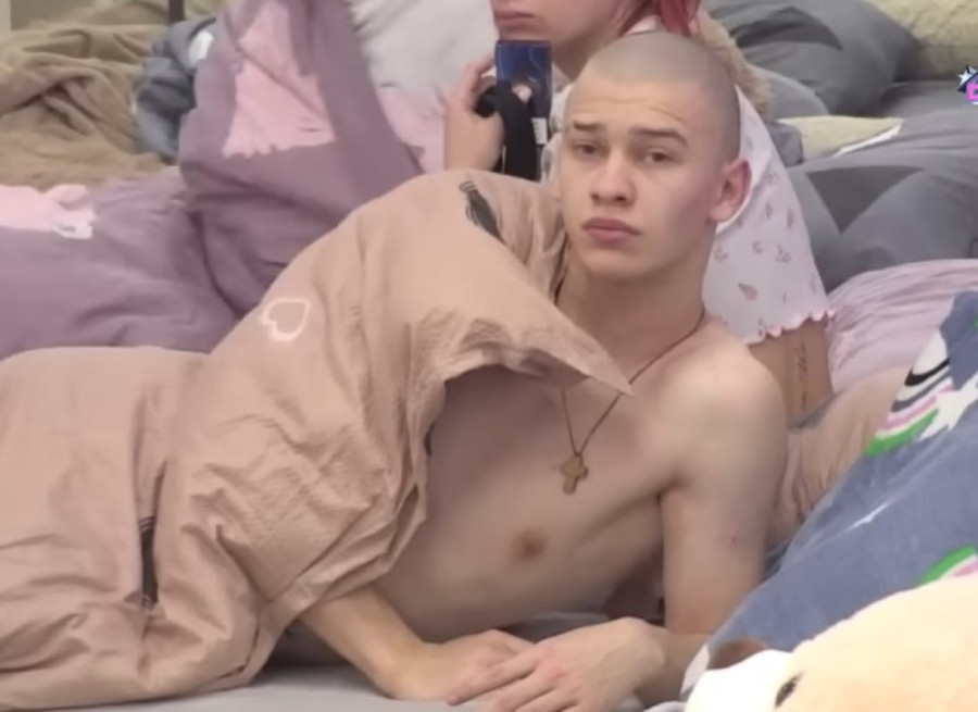 Oglasila se 20 godina starija žena bivšeg zadrugara nakon pomirenja: Trenutno je blam!