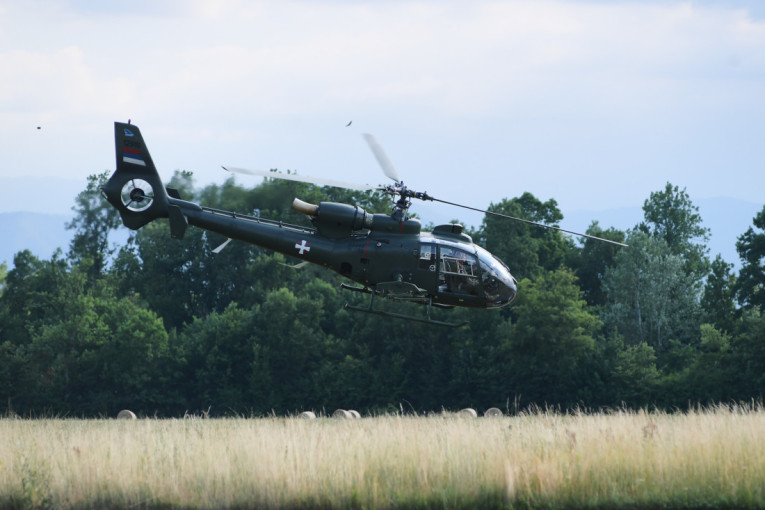 Srpski "leteći tenkovi" u akciji: Mi-35M bruje nad Pasuljanskim livadama!