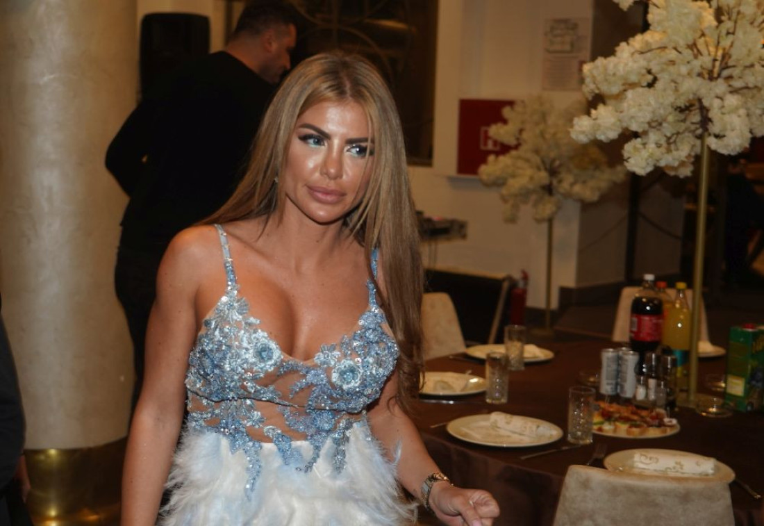 Više ga ne krije! Bivša zadrugarka napokon pokazala tajanstvenog verenika (FOTO)