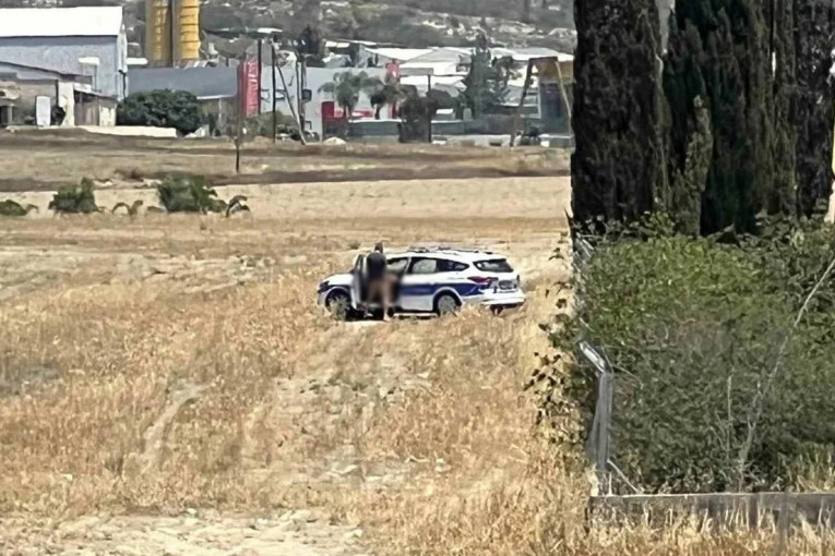 Smehotres nakon egzibicije u vozilu MUP-a! Evo kako su pravdali kolegu "gimnastičara"!