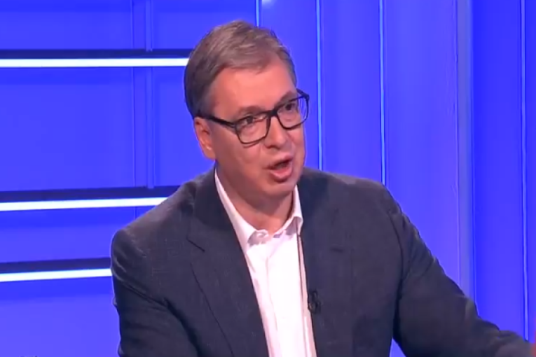 Vučić primio ambasadora Francuske u oproštajnu posetu (FOTO)