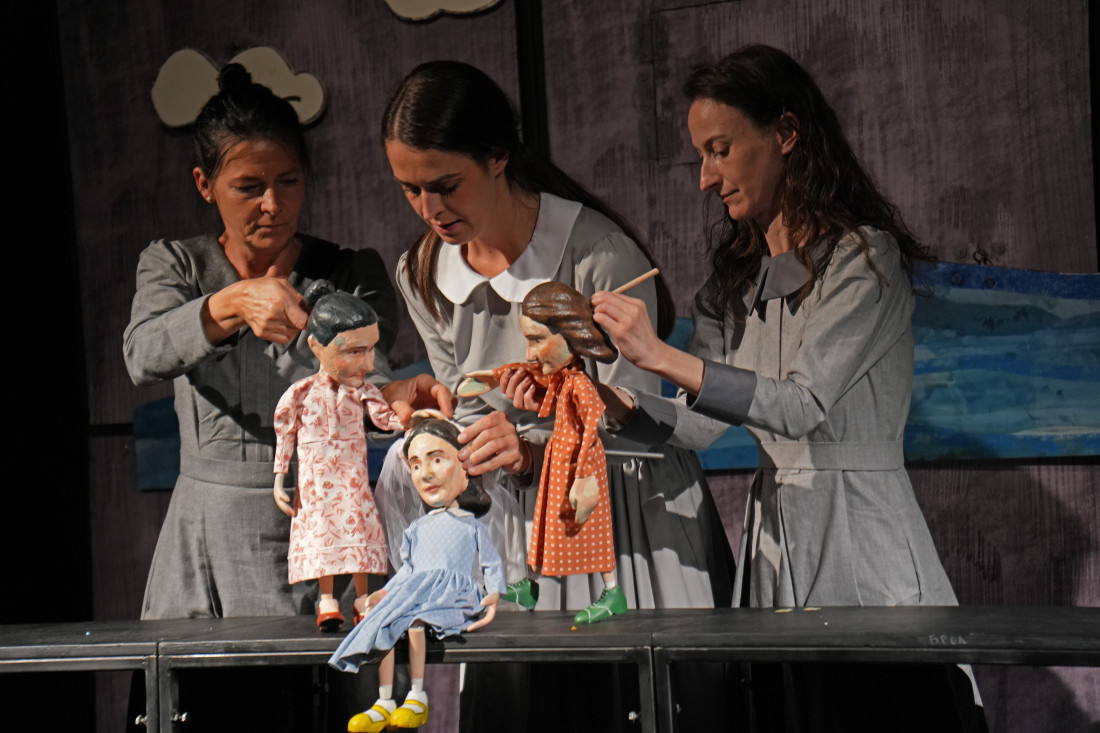 Brankica Sebastijanović u predstavi "Dnevnik Ane Frank": Kombinacija dramskog i lutkarskog teatra (FOTO)