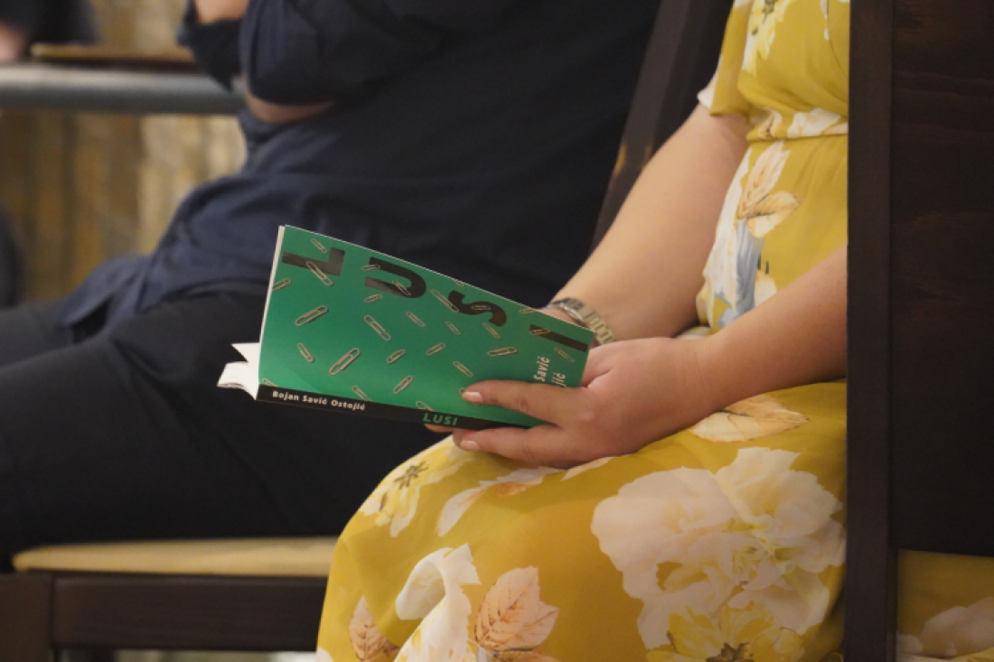 Ko je Lusi? Omaž vremenu bez kompjutera u knjizi Bojana Savića Ostojića