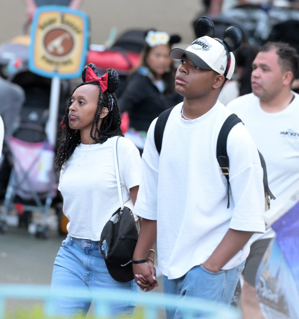 Verila se ćerka Anđeline Džoli i Breda Pita? Isplivali detalji o ljubavnoj romansi!